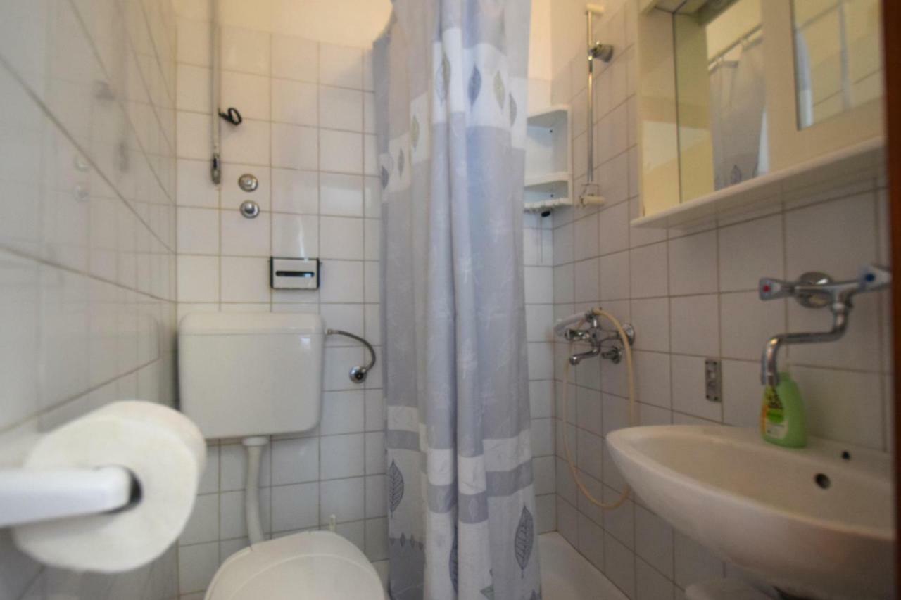 Guest House Keti Малинска Экстерьер фото